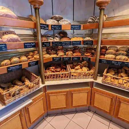 Gasthof Cafe-bäckerei-pension Weigl Oberviechtach