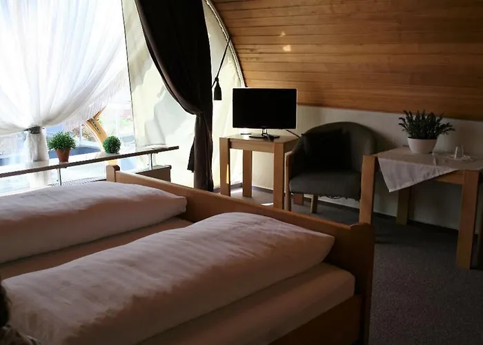 Cafe-baeckerei-pension Weigl Maison d'hôtes 3*